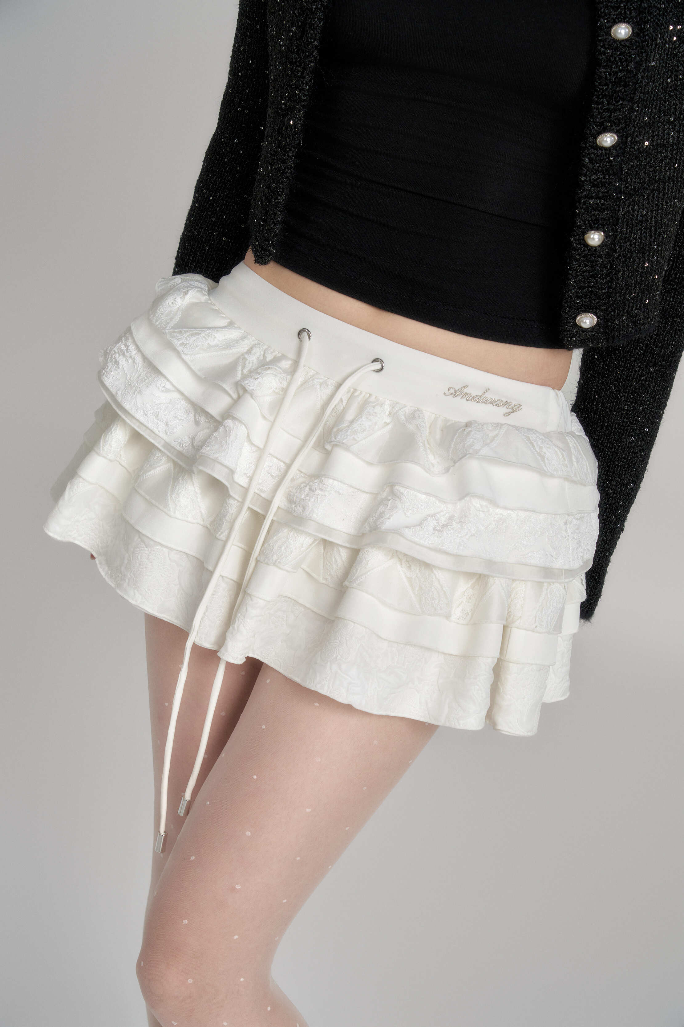 Frill lace docking skirt