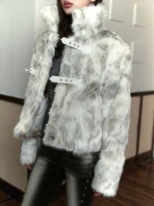 White mix fake fur coat